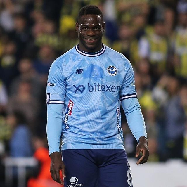 9bdf0280-mario-balotelli-6